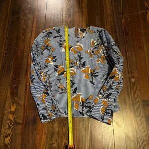 Who What Wear Blue Floral Striped Blouse
